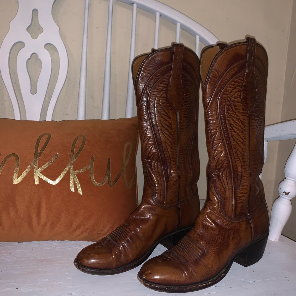 Women’s Lucchese cowgirl boots!